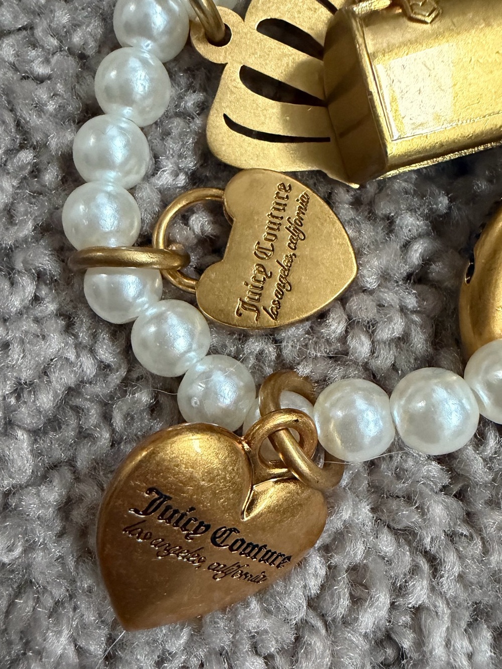 3/$25 Y2K Juicy Couture Keychain Gold Faux Pearl W Charms - Picture 3 of 3